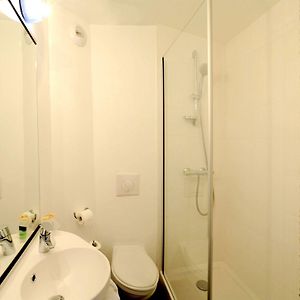 Chambre Standarde Quadruple
